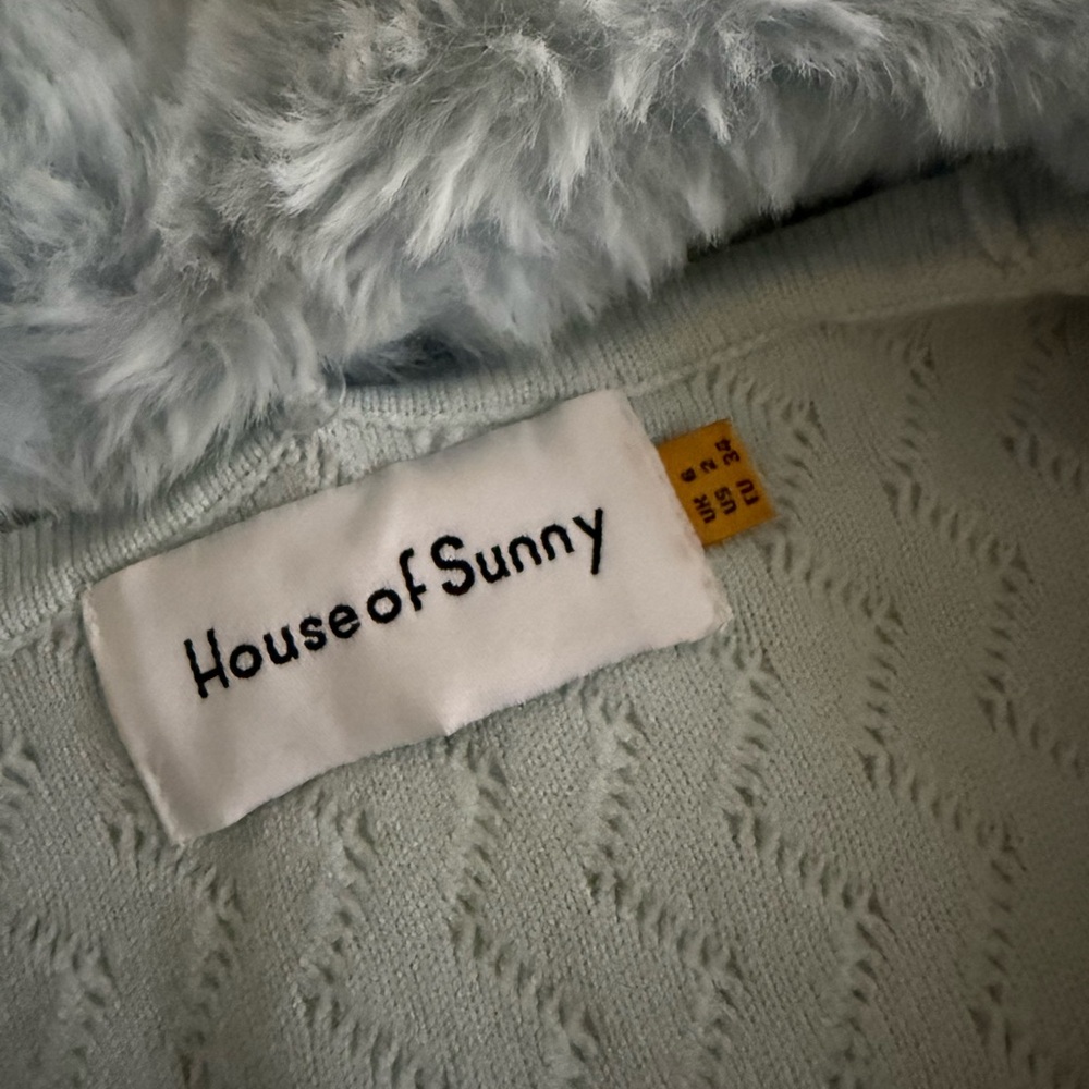 *SOLD ON DEPOP DO NOT BUY* House of Sunny Peggy Cardigan w Attachable Fur Trim - Picture 7 of 7